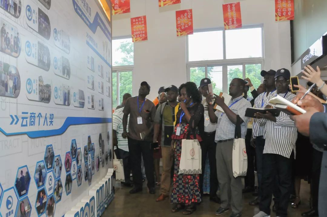 1566614504196974GdMA.jpg 5.jpg