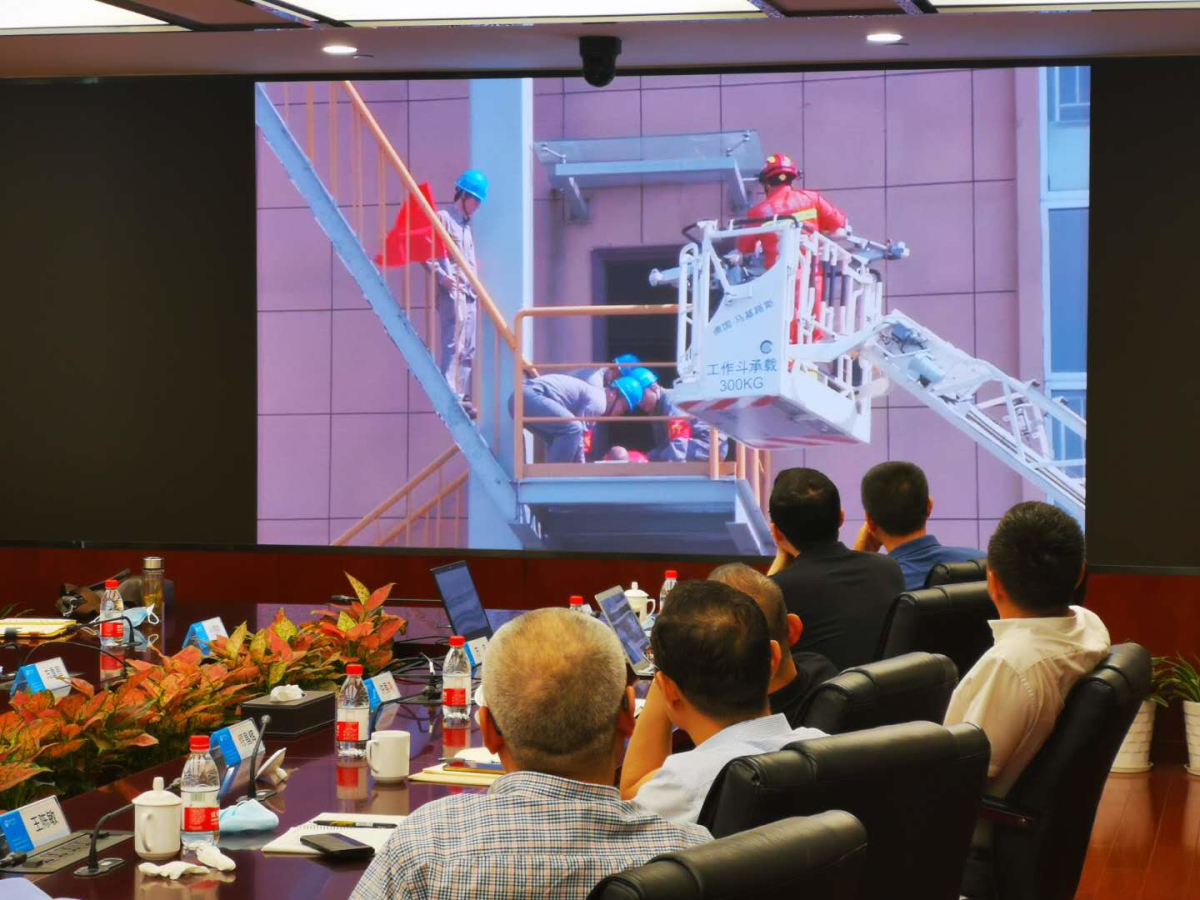 1591227330577125QqzI.jpg 分会场转播现场.jpg